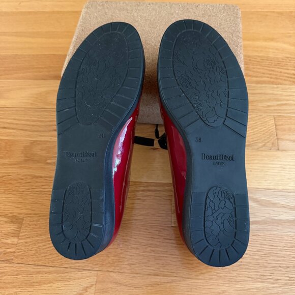 BeautiFeel Red and Black Lace up Sneakers Size 38 - Picture 13 of 15